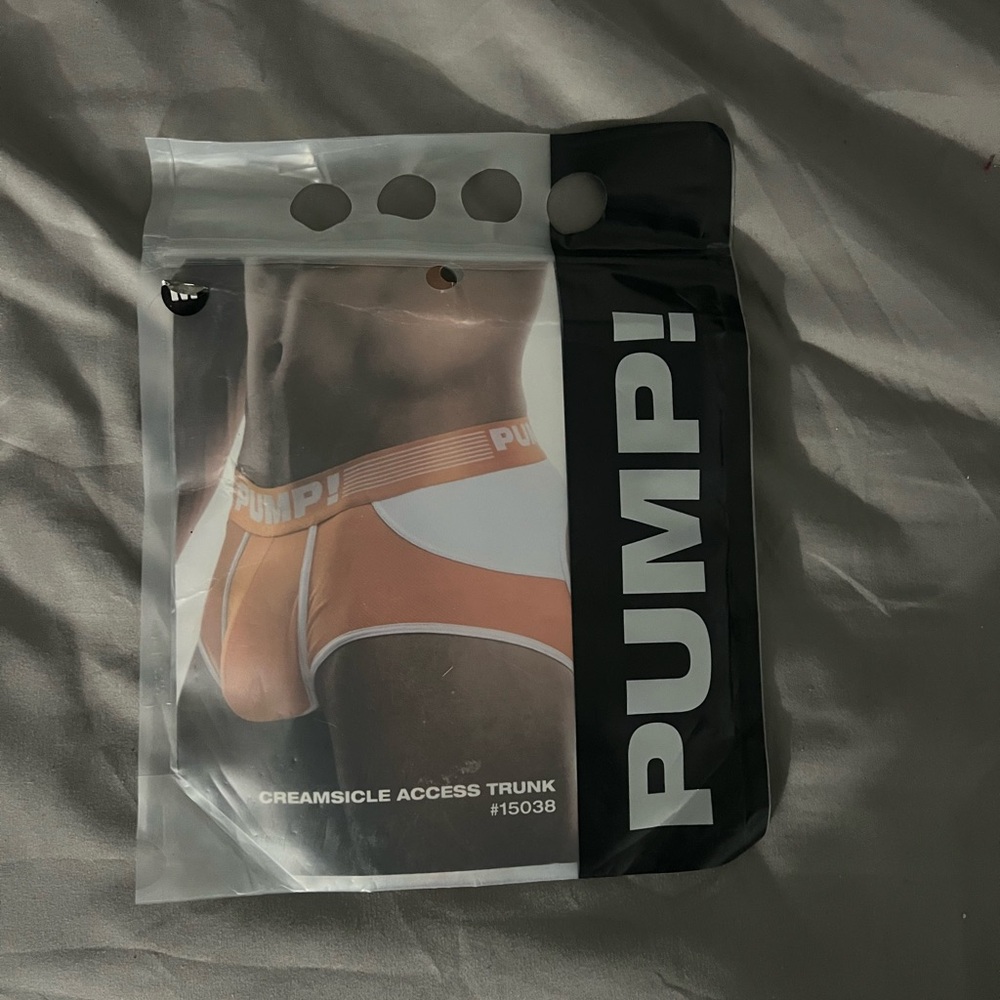 PUMP! Creamsicle open back Access Trunk